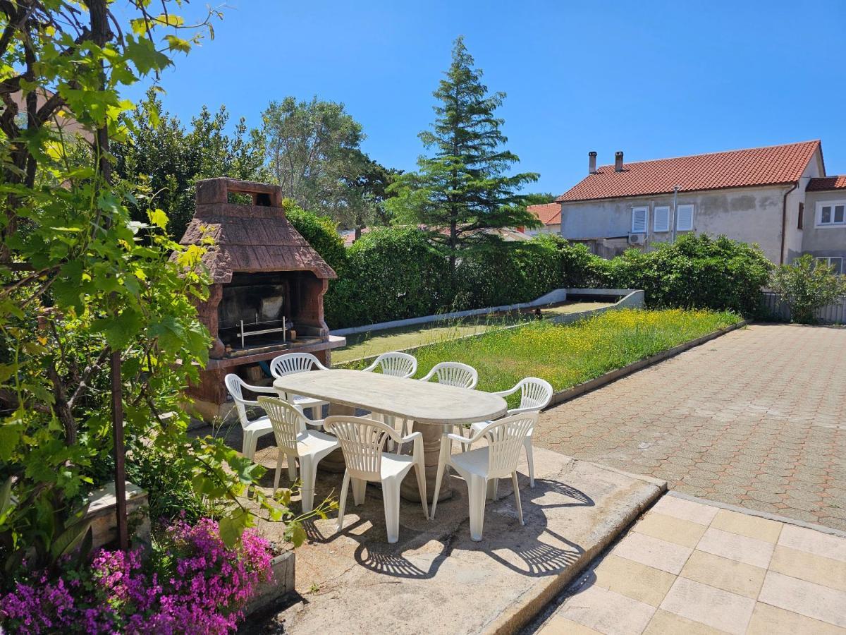 Apartment La E' Bella